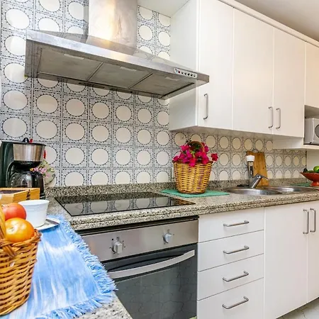 Apartment Puig, Amplia Y Luminosa Casa A Afueras De