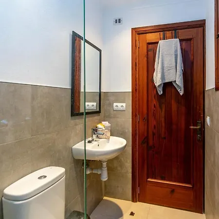 Apartment Puig, Amplia Y Luminosa Casa A Afueras De