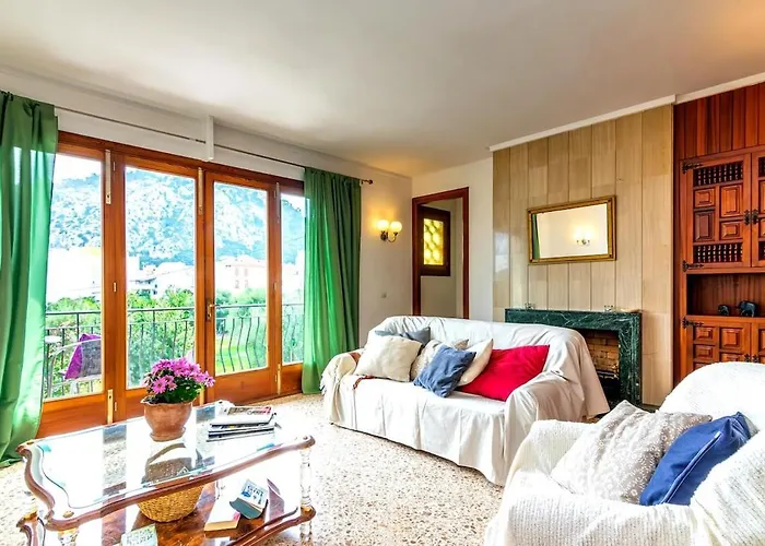 Puig, Amplia Y Luminosa Casa A Afueras De Pollenca